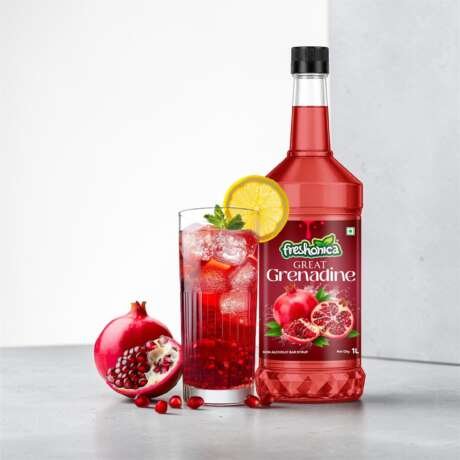 Freshonica Great Grenadine Syrup | Premium Non Alcoholic Bar Mixer for Cocktails Mocktails and Beverages | Vibrant Red Colour and Fruity Flavour | 1 Litre